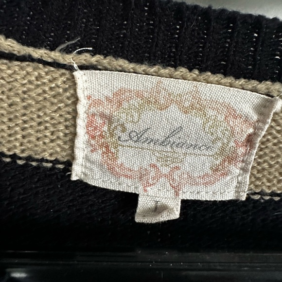 Striped loose cropped sweater - Picture 3 of 3